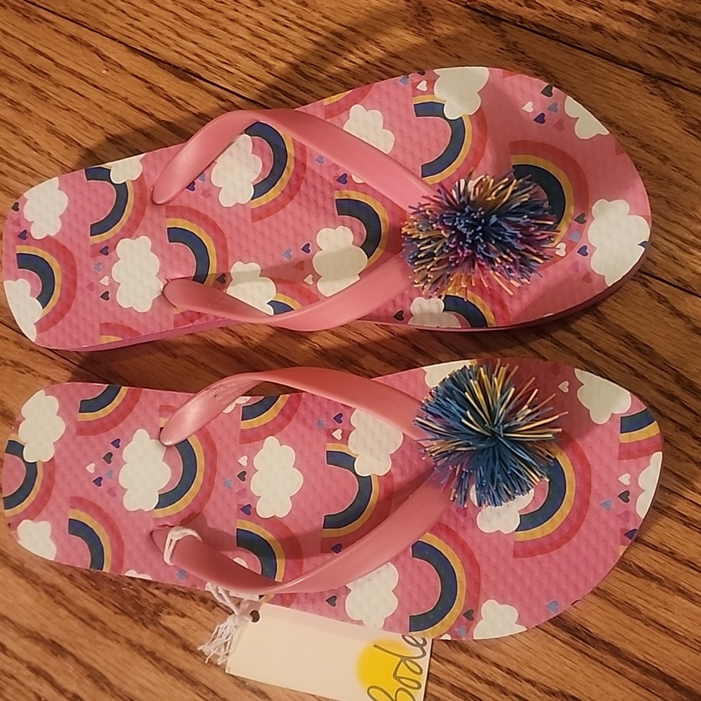 NWT Boden Rainbow Flip Flops, Big Girls 2